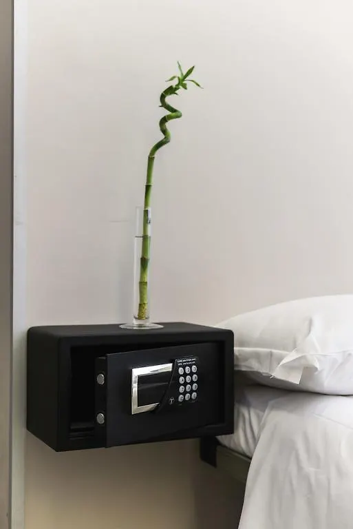 Yellowsquare Rome Hostel