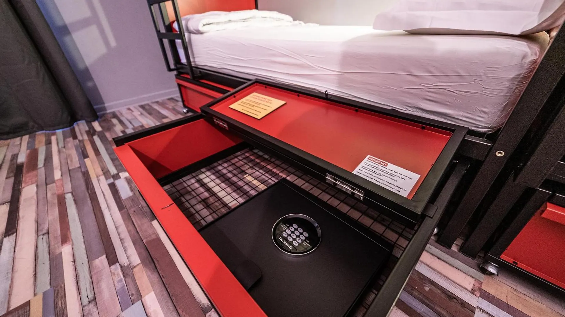 Yellowsquare Rome Hostel